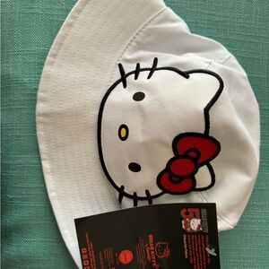 SF Giants Hello Kitty Bucket Hat